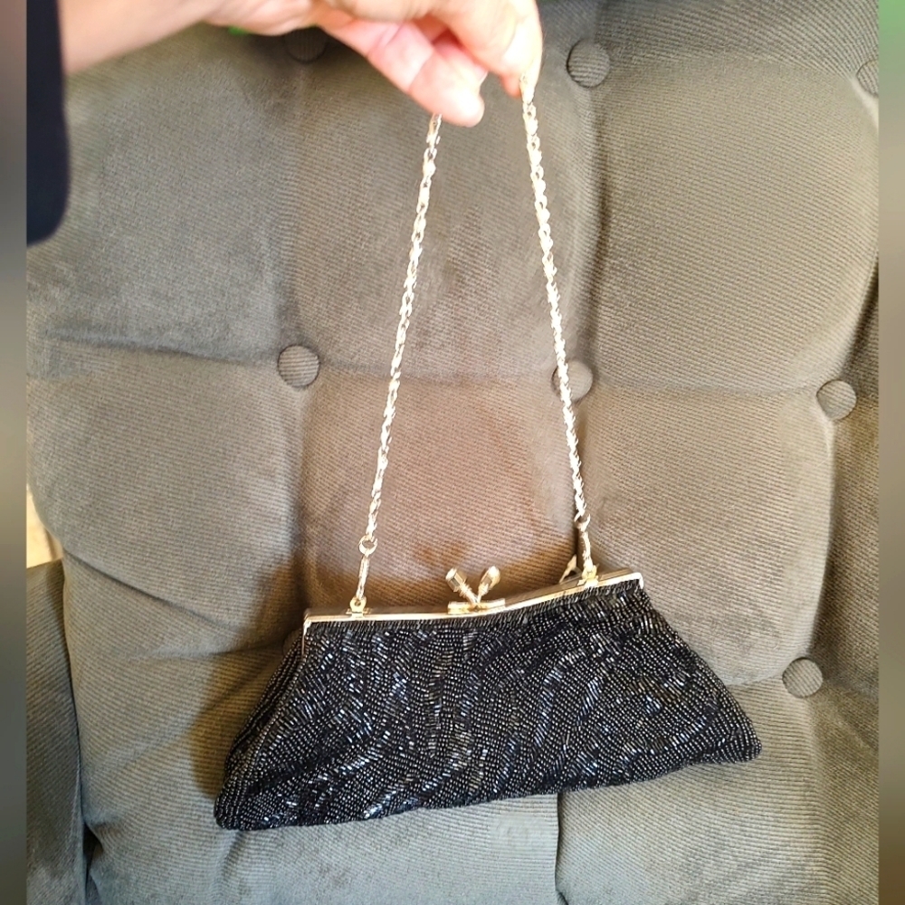 Black Sequence Clutch Purse with Optional Chain! NWOT